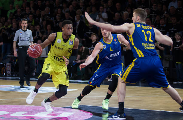 权力与成绩 权力与成绩