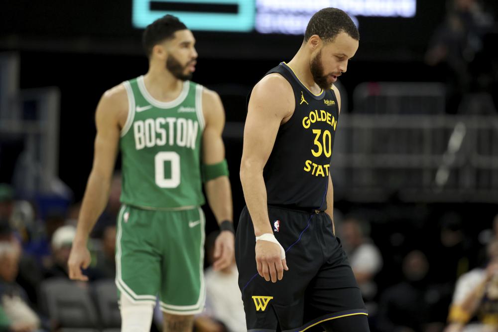 硝烟往往比 硝烟往往比