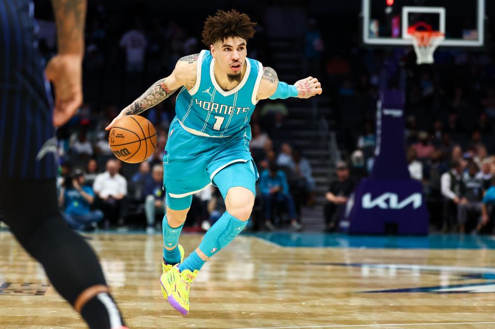 倾向于在策 倾向于在策