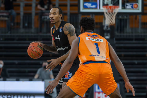 轻球员时 轻球员时